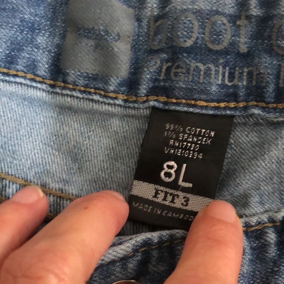 Mossimo “distressed” Jeans - Picture 7 of 7